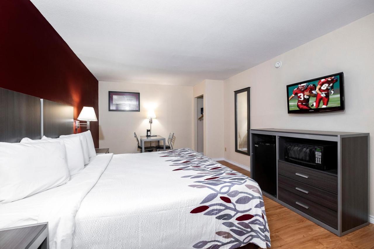 Red Roof Inn Houston North - Fm1960 & I-45 Westfield Buitenkant foto