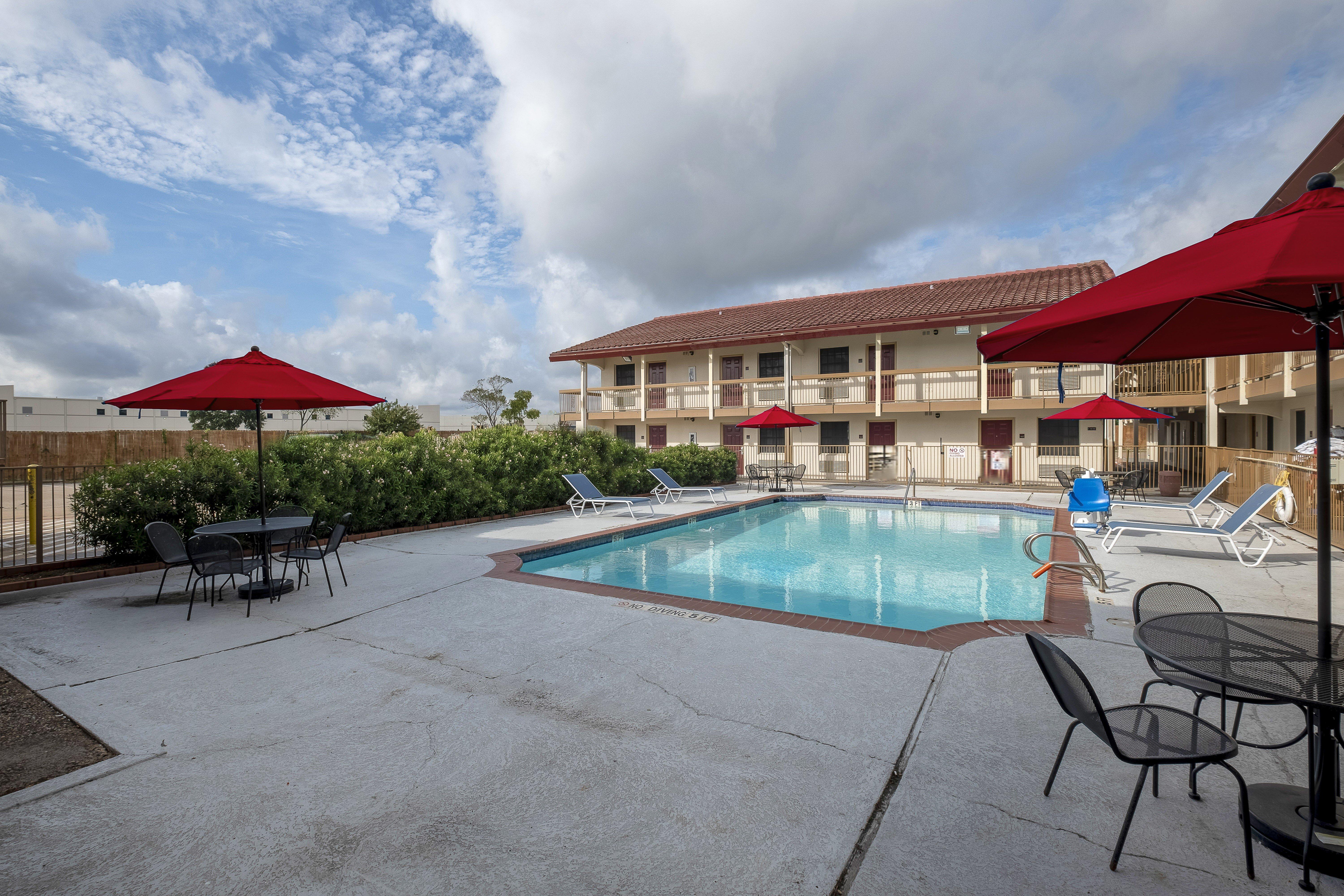 Red Roof Inn Houston North - Fm1960 & I-45 Westfield Buitenkant foto